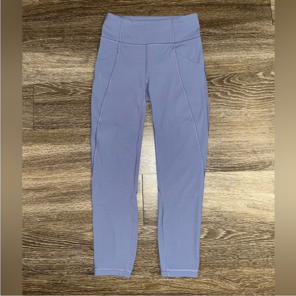 Lululemon Time To Sweat Crop 23" in Peri Purple Size 6 - Picture 4 of 7